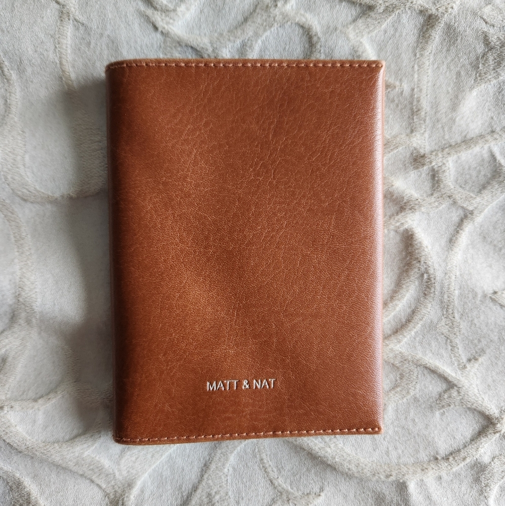 Matt & Nat Passport Holder